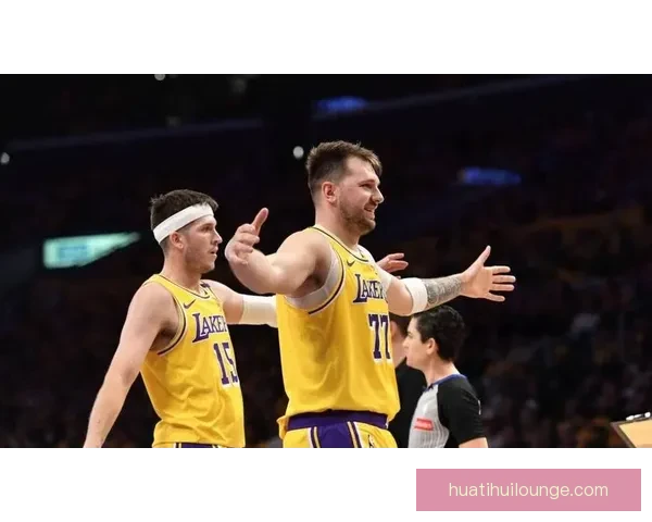 里夫斯回忆落选真相 主动拒绝活塞选择加盟湖人经历揭秘