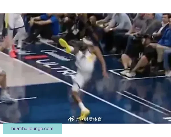 穆迪遭遇严重伤情被迫坐轮椅离场 专家称影响巨大或影响全赛季表现